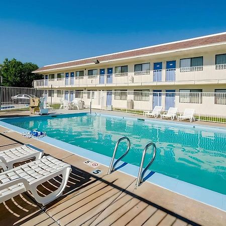 Park Inn By Radisson, Thornton Ngoại thất bức ảnh