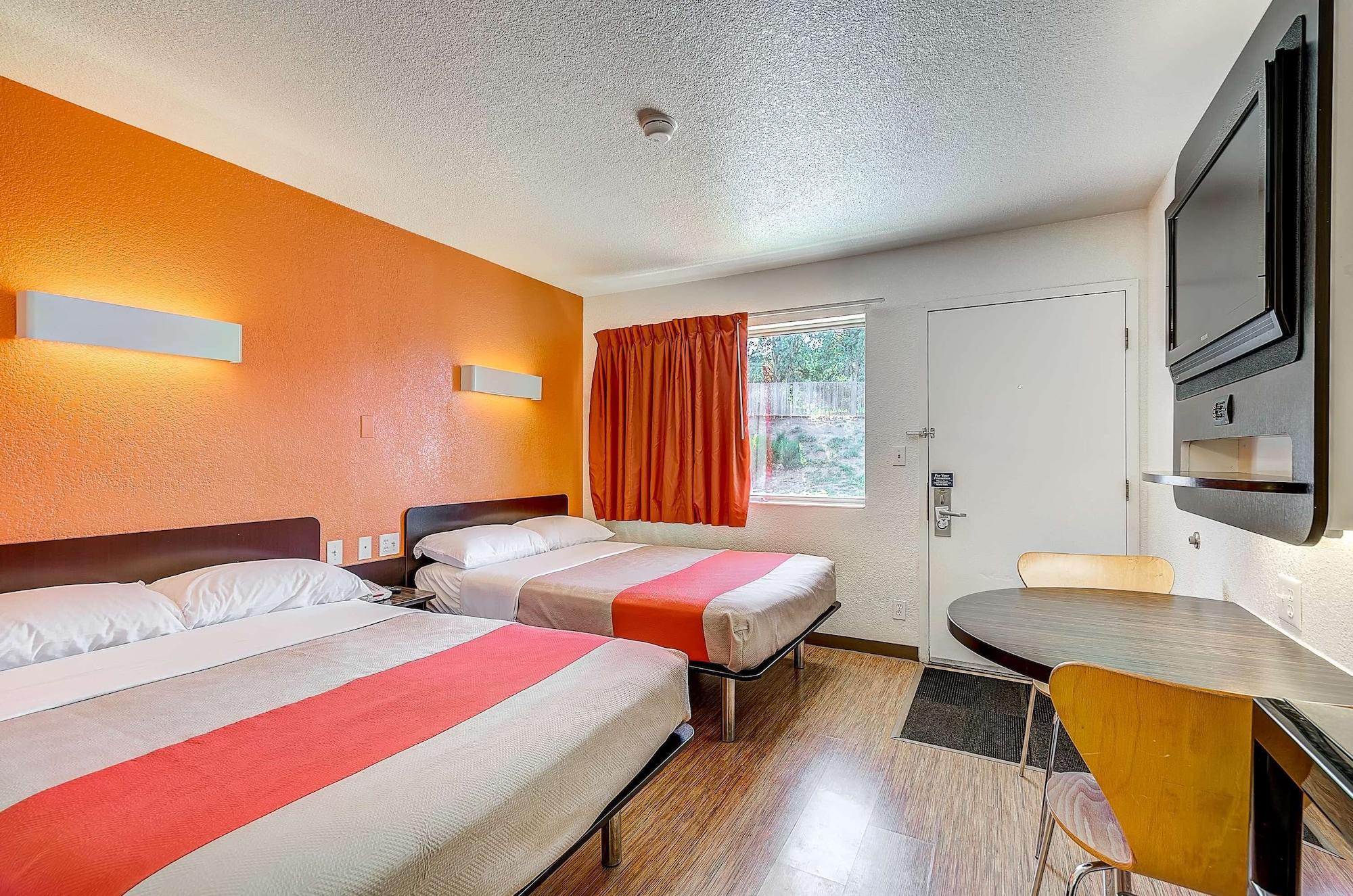 Park Inn By Radisson, Thornton Ngoại thất bức ảnh