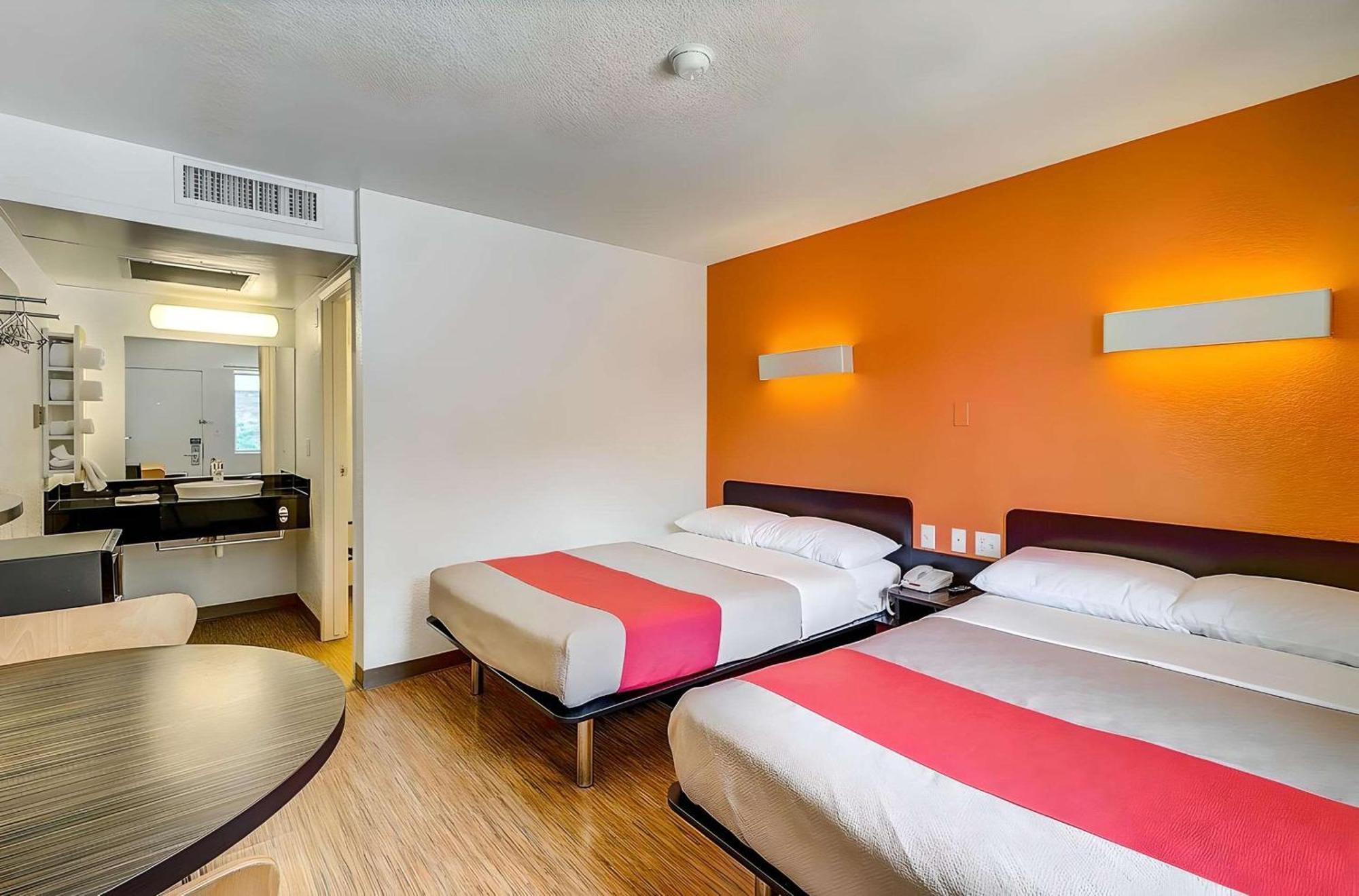 Park Inn By Radisson, Thornton Ngoại thất bức ảnh